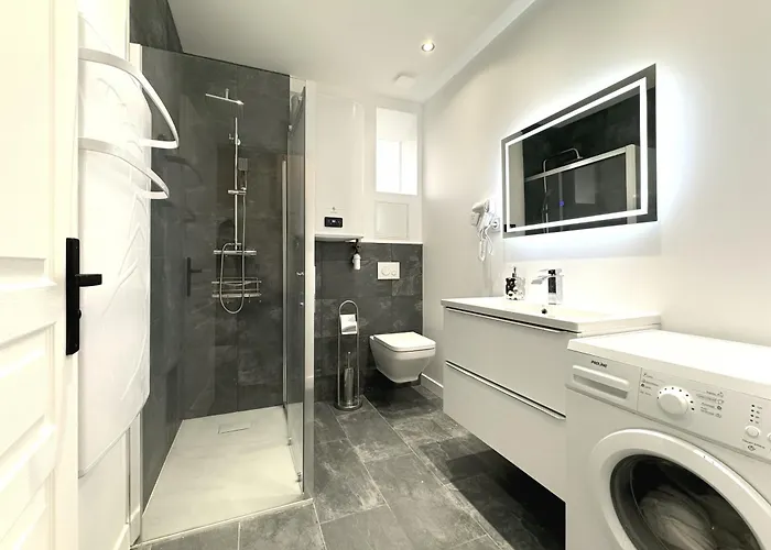 Le * グルノーブル